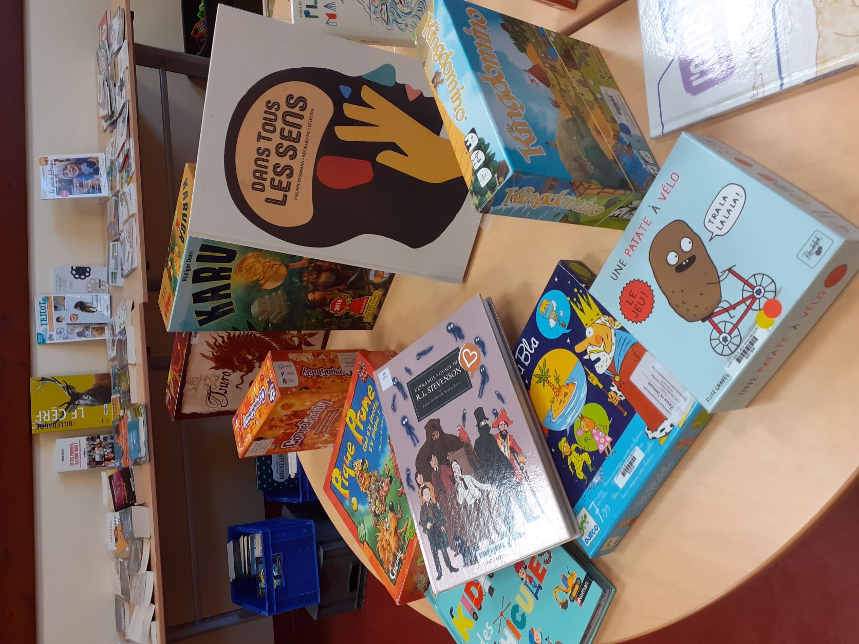 Permanence bibliothèque et ludothèque à Engins